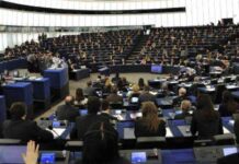 Οι πιο καλοπληρωμένοι ευρωβουλευτές ανήκουν στο Κόμμα του Brexit ευρωβουλευτές