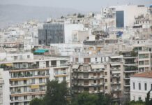 ΑΑΔΕ: Με βάση τις εμπορικές αξίες οι πλειστηριασμοί