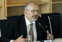 Νίκος Ξυδάκης