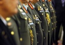 Καταφθάνει κούρεμα στα ειδικά μισθολόγια