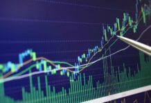 Forbes: Η Ελλάδα φαίνεται ότι είναι ανοιχτή για τις επιχειρήσεις
