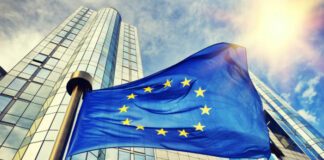 Ενισχύεται η ανάπτυξη στην ευρωζώνη