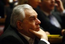 Γιακουμάτος: Καμία λύση για το χρέος πριν τις γερμανικές εκλογές Γιακουμάτος: Καμία λύση για το χρέος πριν τις γερμανικές εκλογές