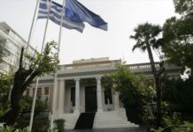 «Ο Μητσοτάκης είτε είναι αδαής είτε ψεύτης»