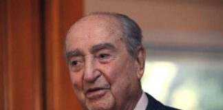 Απεβίωσε ο Κωνσταντίνος Μητσοτάκης