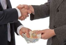 Επιστροφή 27,5 εκατ. ευρώ από μίζες ζήτησε ο Τσίπρας από την Ελβετία
