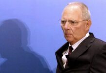 Σόιμπλε: Να μη δίνουμε στους Έλληνες την ψευδαίσθηση ότι τελείωσαν