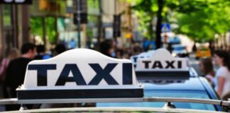 Συνάντηση Σκουρλέτη με την Πανελλήνια Ομοσπονδία Ταξί