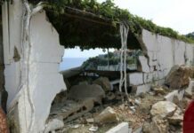 Σε ξενοδοχεία οι σεισμοπαθείς στη Βρίσα Σε ξενοδοχεία οι σεισμοπαθείς στη Βρίσα
