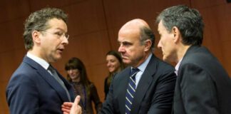 Μακριά από την εξεύρεση λύσης στο αυριανό Eurogroup Μακριά από την εξεύρεση λύσης στο αυριανό Eurogroup