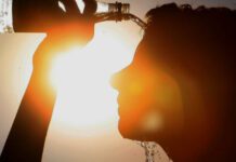 Παράταση λειτουργίας για τις κλιματιζόμενες αίθουσες στον Πειραιά