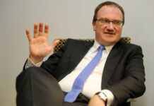 Φελντ: Εφικτή η συμφωνία για την Ελλάδα στο Eurogroup Φελντ: Εφικτή η συμφωνία για την Ελλάδα στο Eurogroup