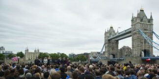 Πολίτες του Λονδίνου: «Το μίσος δεν θα μας διχάσει»