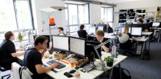 Facebook: Τεχνογνωσία η μία από την άλλη λαμβάνουν οι ΜμΕ στην Ελλάδα