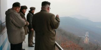 Νέα πυραυλική δοκιμή από τη Βόρεια Κορέα Νέα πυραυλική δοκιμή από τη Βόρεια Κορέα