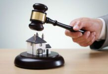Πλειστηριασμοί μόνο για ποσά άνω των 300.000 ευρώ και σήμερα Πλειστηριασμοί: Αναβολή έως τις 10 Γενάρη