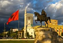Από Έλληνες το 25% των ξένων επενδύσεων στην Αλβανία