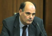 Φορτσάκης: Δύσκολη η έξοδος στις διεθνείς αγορές μ' αυτά τα υψηλά επιτόκια