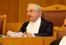 «Οι δικαστές ούτε αντιπολιτεύονται ούτε όμως και συμπολιτεύονται» «Οι δικαστές ούτε αντιπολιτεύονται ούτε όμως και συμπολιτεύονται»