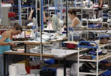 Markit: Συνεχίστηκε τον Οκτώβρη η ανάπτυξη του μεταποιητικού τομέα