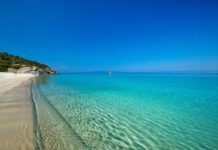Τα 7 θαύματα των διακοπών στη Χαλκιδική Τα 7 θαύματα των διακοπών στη Χαλκιδική