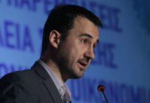 Χαρίτσης: Πλέον το βάρος πέφτει στην ενίσχυση των ΜμΕ Χαρίτσης: Πλέον το βάρος πέφτει στην ενίσχυση των ΜμΕ