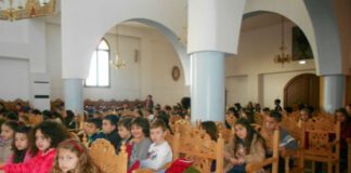 Υπουργείο Παιδείας: Δεν καταργείται ο εκκλησιασμός στο δημοτικό