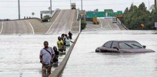 Την εκκένωση περιοχών στο Χιούστον ζητούν οι αρχές στις ΗΠΑ