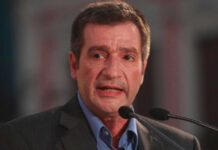 Καμίνης: Κρυφές συμφωνίες μεταξύ Γεννηματά-Θεοδωράκη Καμίνης: Κρυφές συμφωνίες μεταξύ Γεννηματά-Θεοδωράκη