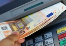 πλήρης άρση των capital controls