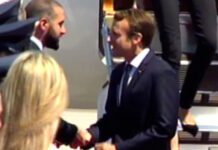 Προσγειώθηκε στο Ελευθέριος Βενιζέλος ο Εμανουέλ Μακρόν Προσγειώθηκε στο Ελευθέριος Βενιζέλος ο Εμανουέλ Μακρόν