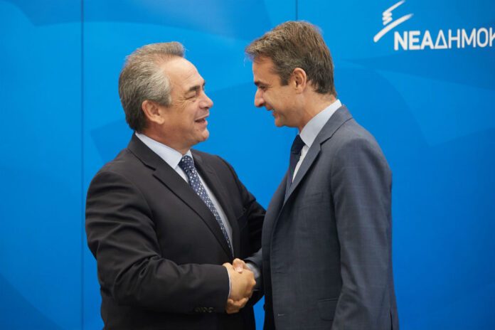 Για μείωση φορολογίας επιχειρήσεων δεσμεύτηκε ο Κυρ. Μητσοτάκης Για μείωση φορολογίας επιχειρήσεων δεσμεύτηκε ο Κυρ. Μητσοτάκης