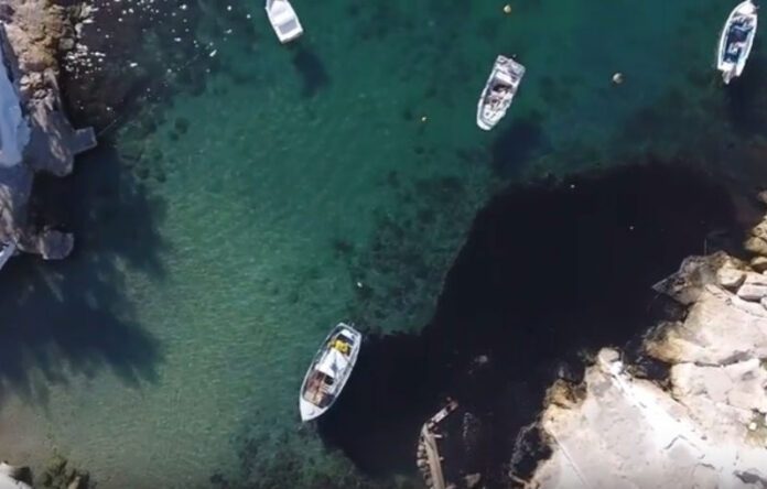 Έκτακτη οικονομική βοήθεια στους παράκτιους αλιείς για το Σαρωνικό