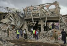 Ξεπέρασαν τους 300 οι νεκροί στο Μογκαντίσου