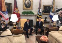 Τραμπ: Η Ελλάδα πέρασε πολλά, αλλά κάνει σπουδαίο έργο και θα επιστρέψει Τραμπ: Η Ελλάδα έχει περάσει πολλά, αλλά κάνει σπουδαίο έργο και θα επιστρέψει