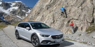 Opel Insignia Country Tourer: Περιπετειώδης γοητεία εκτός δρόμου Opel Insignia Country Tourer: Περιπετειώδης γοητεία εκτός δρόμου