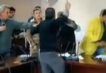 Επεισόδια στο 1ο δημοτικό συμβούλιο της Μάνδρας μετά την κακοκαιρία