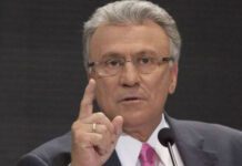 «Άνοιξε η κεκρόπορτα της ΝΔ σε πολιτικούς γυρολόγους και μισθοφόρους» «Άνοιξε η κεκρόπορτα της ΝΔ σε πολιτικούς γυρολόγους και μισθοφόρους»