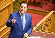 Σκληρή αντιπαράθεση Φάμελλου-Γεωργιάδη στη Βουλή για τον προϋπολογισμό Γεωργιάδης