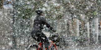 ΕΜΥ: Χριστουγεννιάτικος καιρός με χιονοπτώσεις και καιταιγίδες