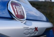 Η Fiat Chrysler επενδύει 788 εκατομμύρια δολάρια για την παραγωγή νέων ηλεκτρικών fiat 500 Η Fiat Chrysler