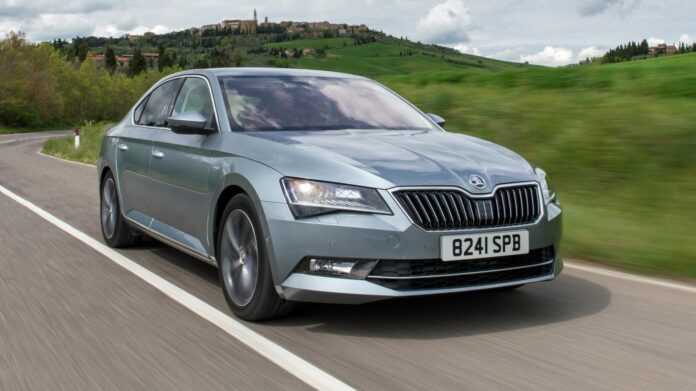SKODA SUPERB1