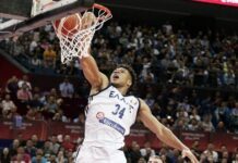 Αντετοκούμπο