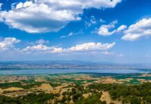 λίμνης Κορώνειας