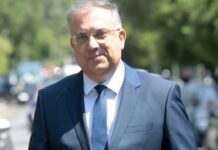 Δεν θα γίνουν απολύσεις