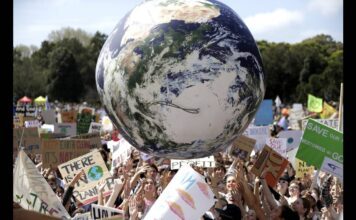Παγκόσμια απεργία για το κλίμα. Στους δρόμους χιλιάδες μαθητές χιλιάδες μαθητές
